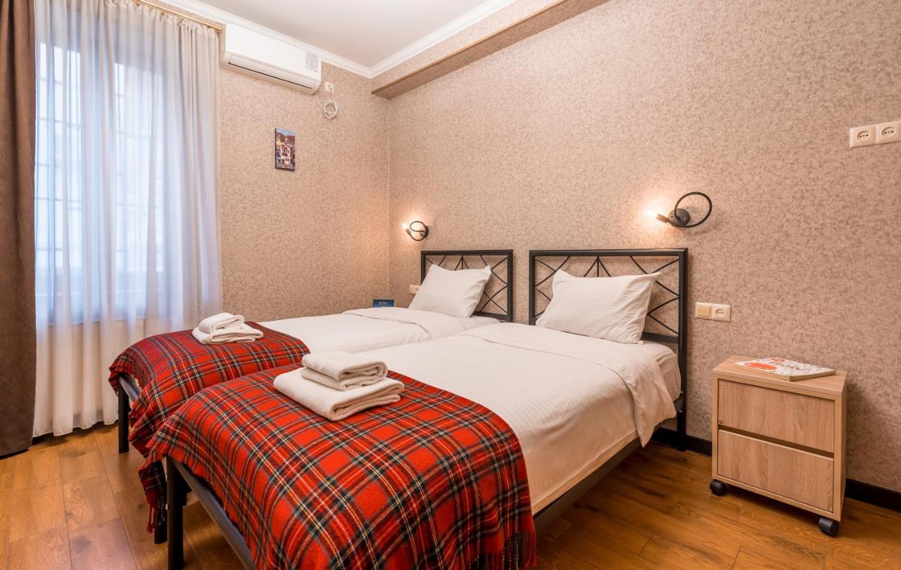 Hotel At Gomi 19 Tbilisi Exterior foto