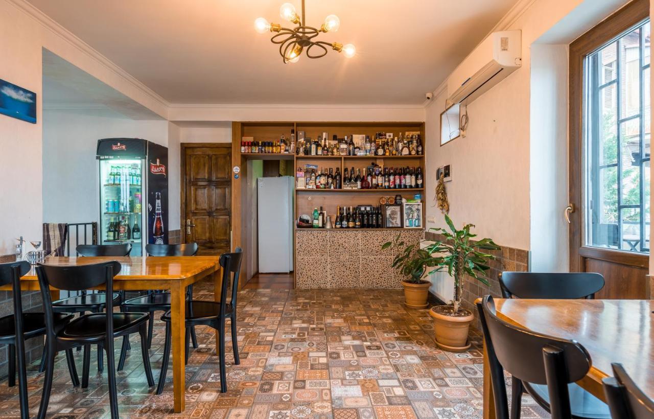 Hotel At Gomi 19 Tbilisi Exterior foto