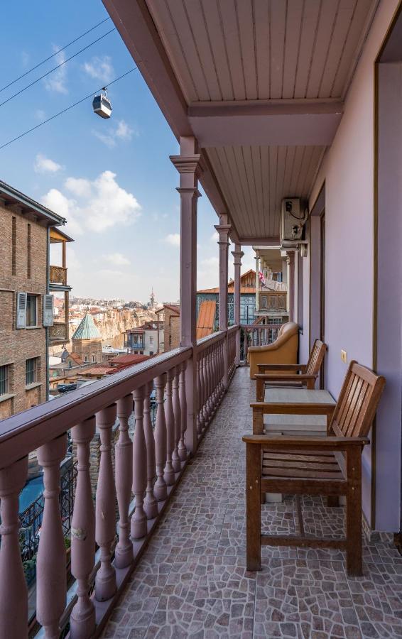 Hotel At Gomi 19 Tbilisi Exterior foto